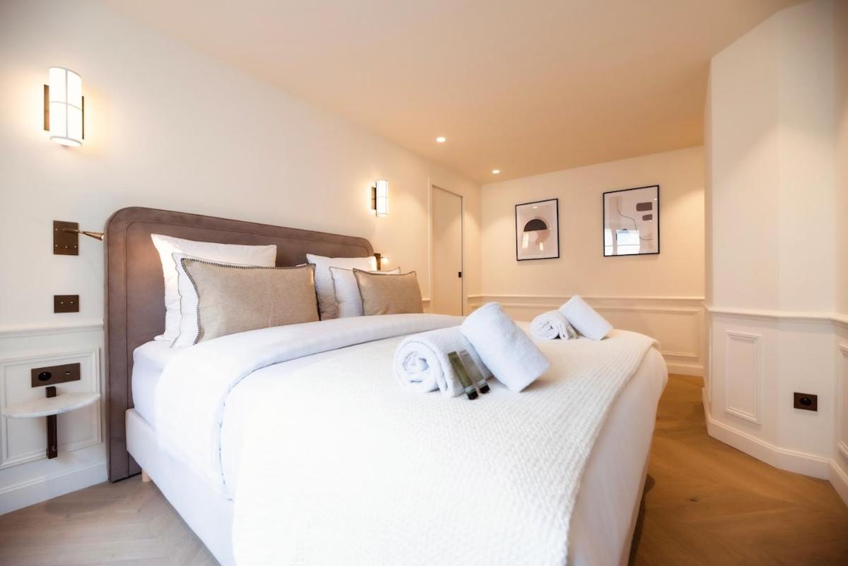 Apartment De Luxe D'une A Proximite Du Louvre Iii